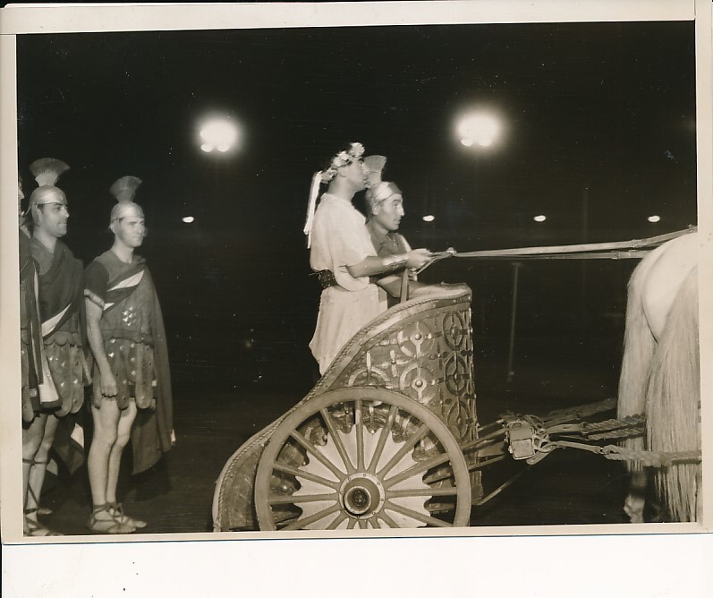 EDDIE CANTOR Original CANDID Studio Set Vintage 1934 ROMAN SCANDALS Press Photo