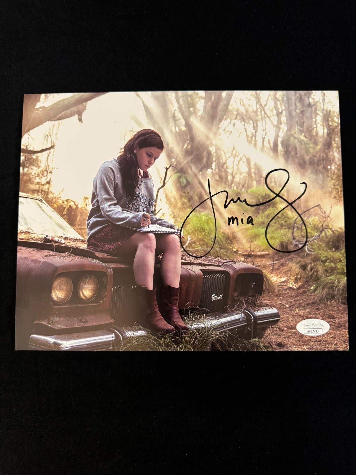 Jane Levy signed Evil Dead 8×10 photo W/ JSA COA