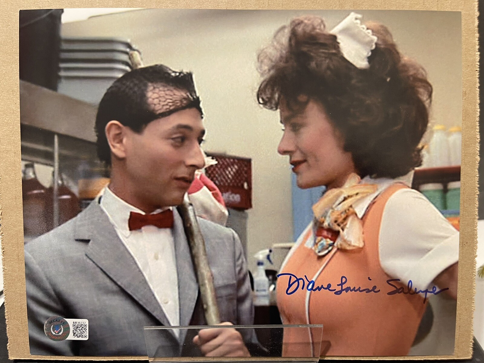 Diane Salinger “Simone” Signed Pee Wee’s Big Adventure 8×10 Photo (BAS)