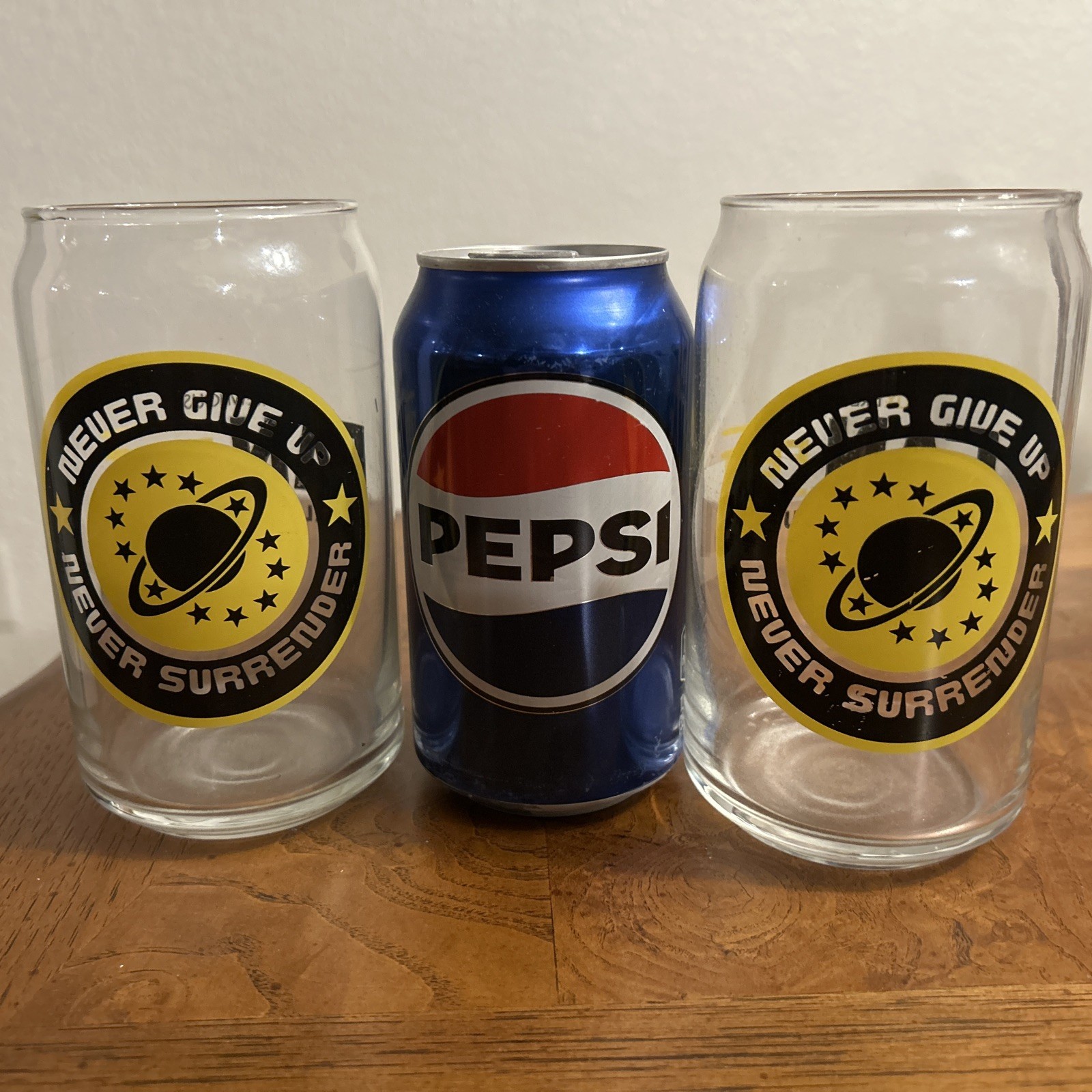 Galaxy Quest Movie Fan Fest Glasses Limited Edition Set Of 2
