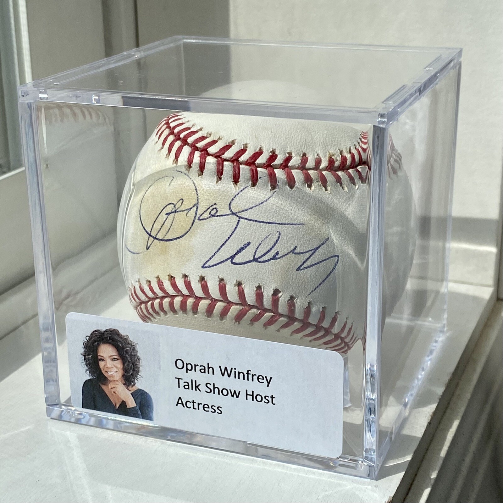 Oprah Winfrey Signed MLB Major League Baseball Auto TV Talk Show Host Actress