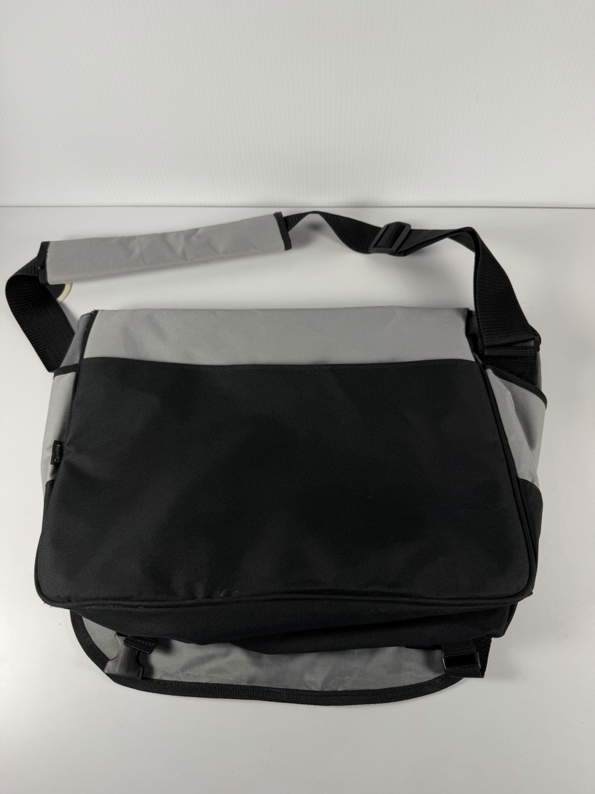 BEE MOVIE Promotional Laptop Messenger Bag DreamWorks Movie Memorabilia 2007
