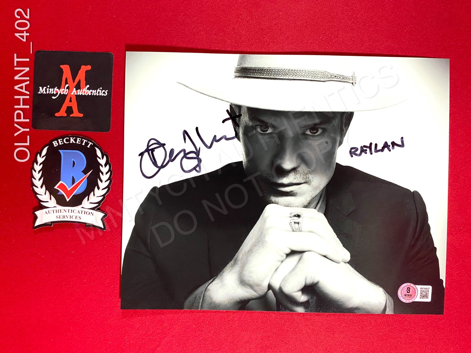 Timothy Olyphant autographed signed 8×10 photo Justified Beckett COA
