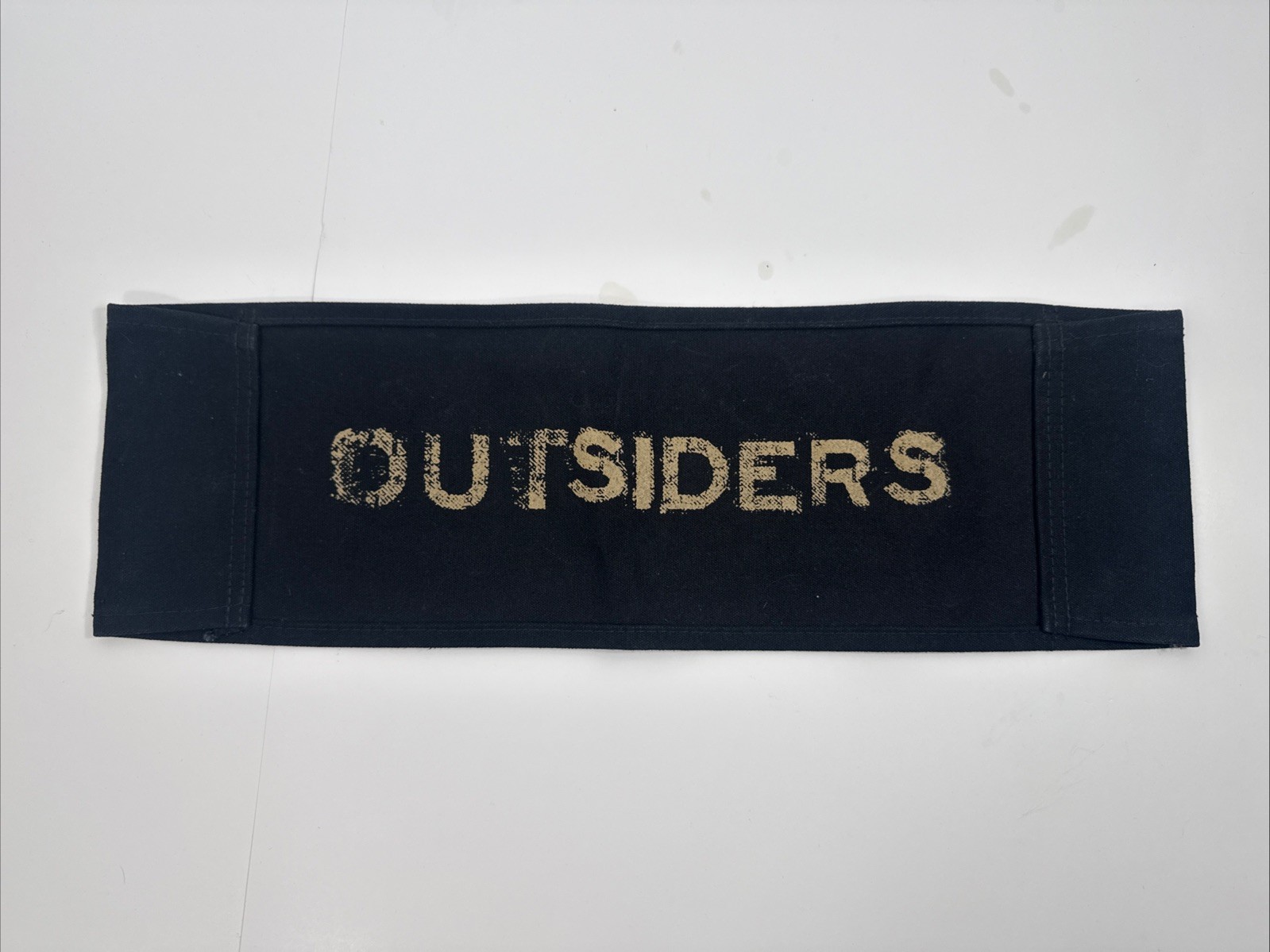 Outsiders WGN America Season 1 Cast Movie Chairback