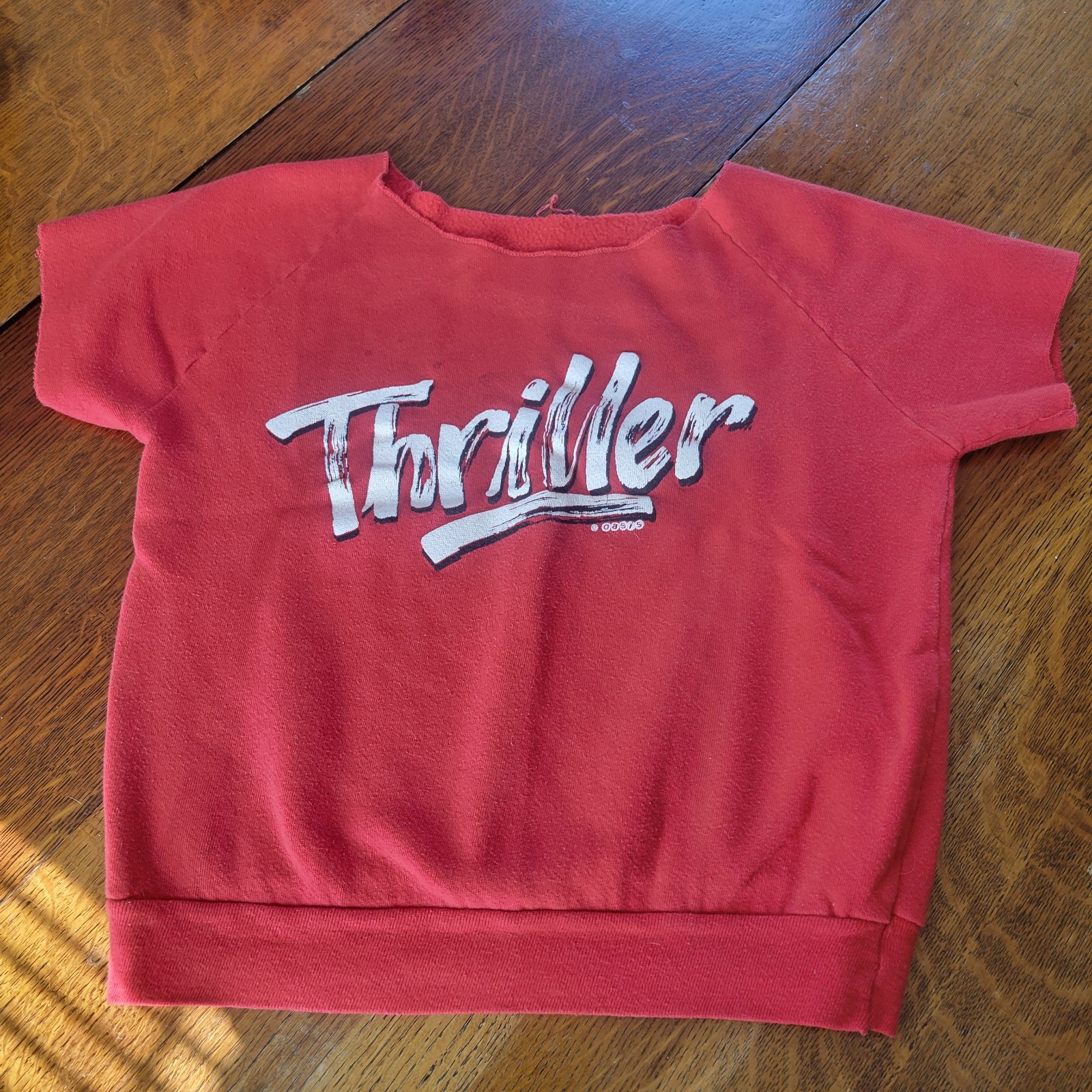 Vintage Michael Jackson crop sweatshirt 28×19 oasis red workout shirt Thriller