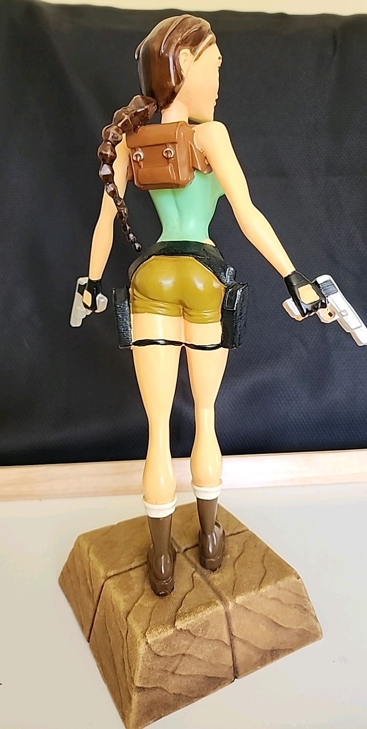 Lara Croft 1st Edition Tomb Raider 1990’s LTD Boxed RARE 1 Of 500 Statue Figure