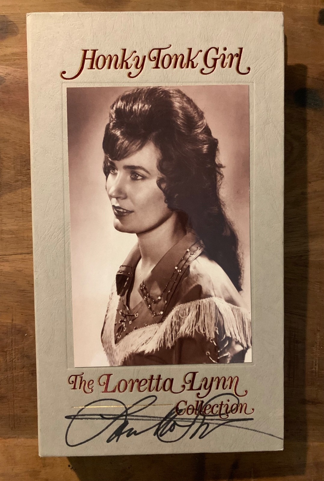 Loretta Lynn Collection Honky Tonk Girl 3 CD BoxSet/ Hand Signed
