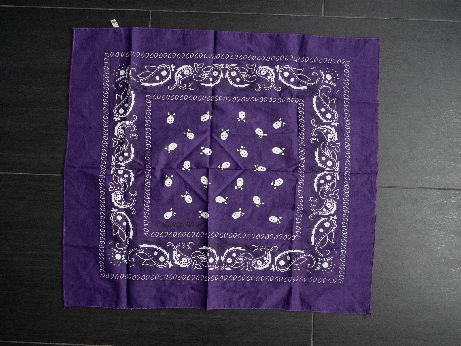 dinosaur jr. / j mascis purple handkerchief 22×20 inches never used