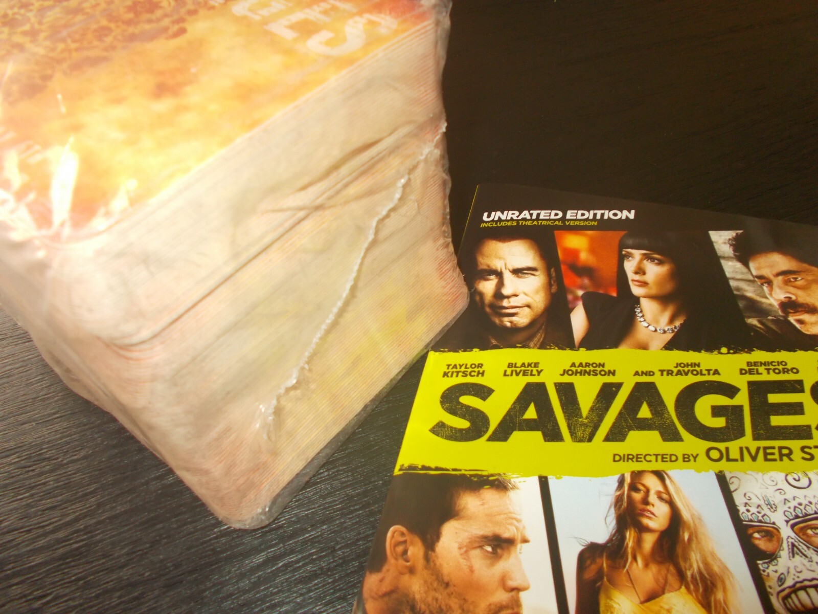 SAVAGES ORIGINAL OLIVE STONE FILM PROMO UNUSED 100 DRINKING CARDBOARD COASTERS