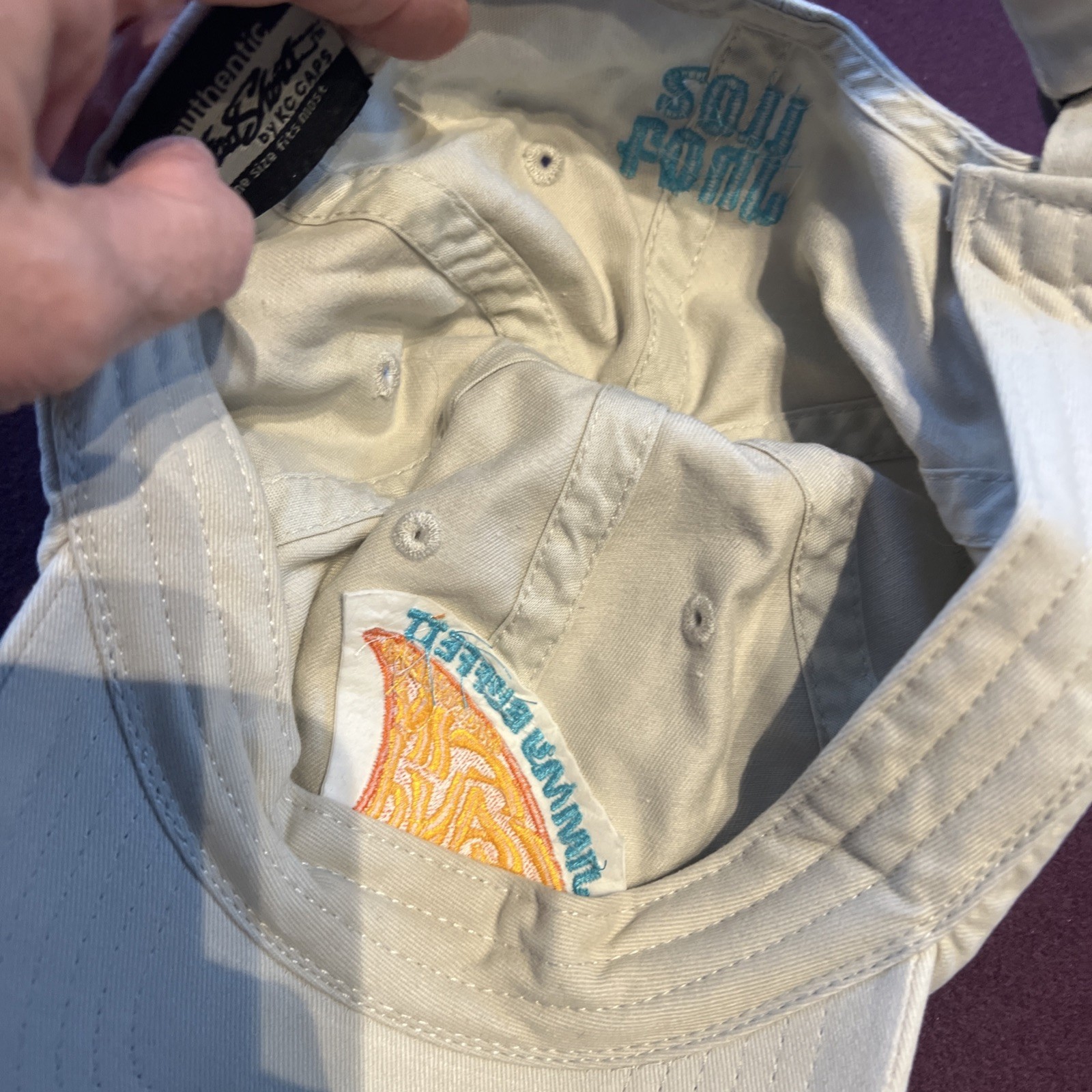 Jimmy Buffett – Welcome To Finland Tour 2011 – Adjustable Hat – Tan