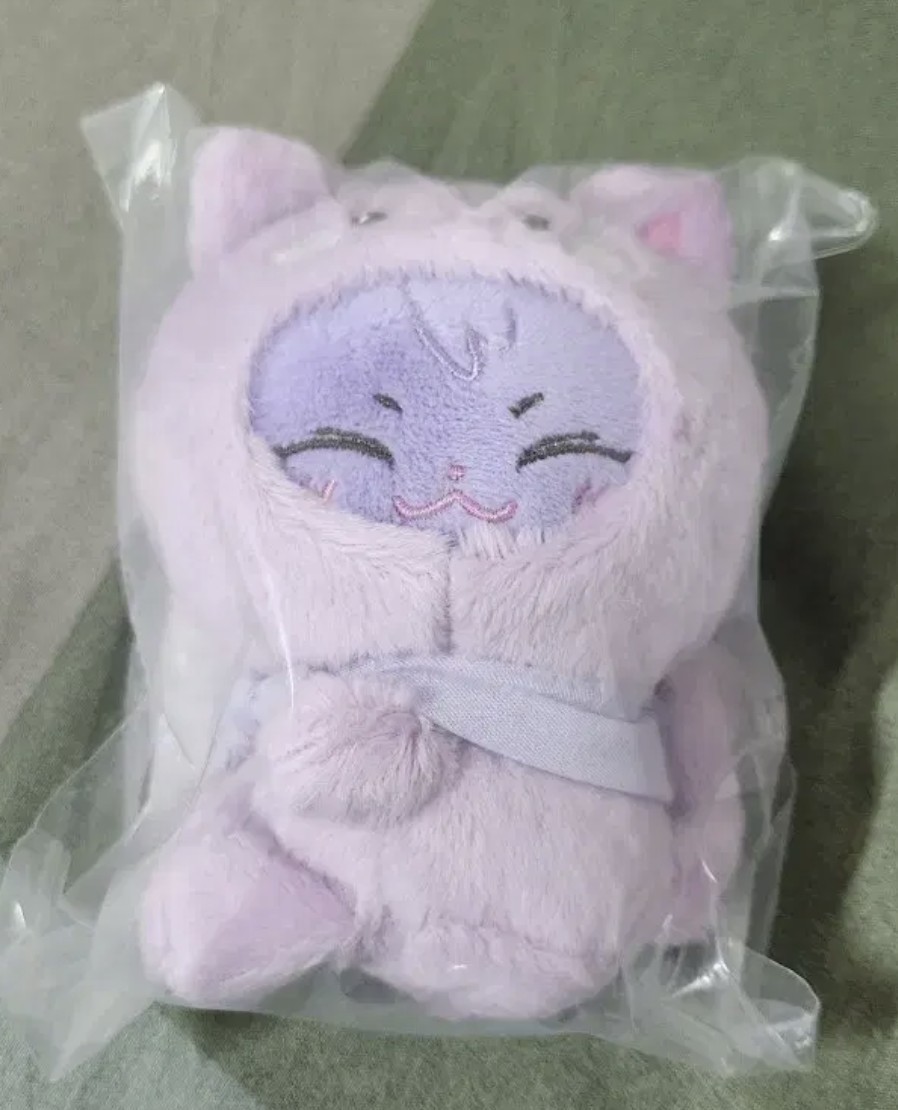 ATEEZ×ANITEEZ SANdeoki (SAN) POP-UP ‘ANITEEZ IN COLOR’ TINY PLUSH KEYRING