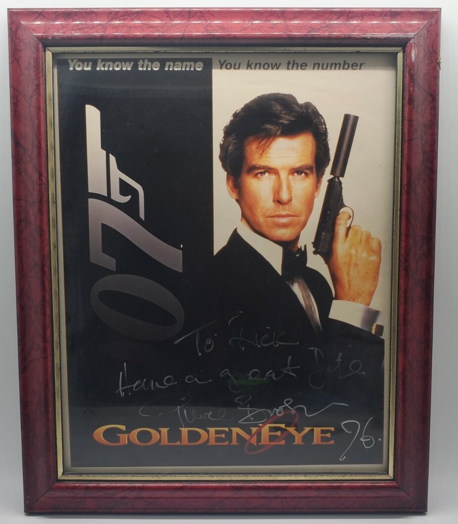 PIERCE BROSNAN SIGNED JAMES BOND 007 GOLDENEYE 12X10 PHOTO AUTOGRAPH