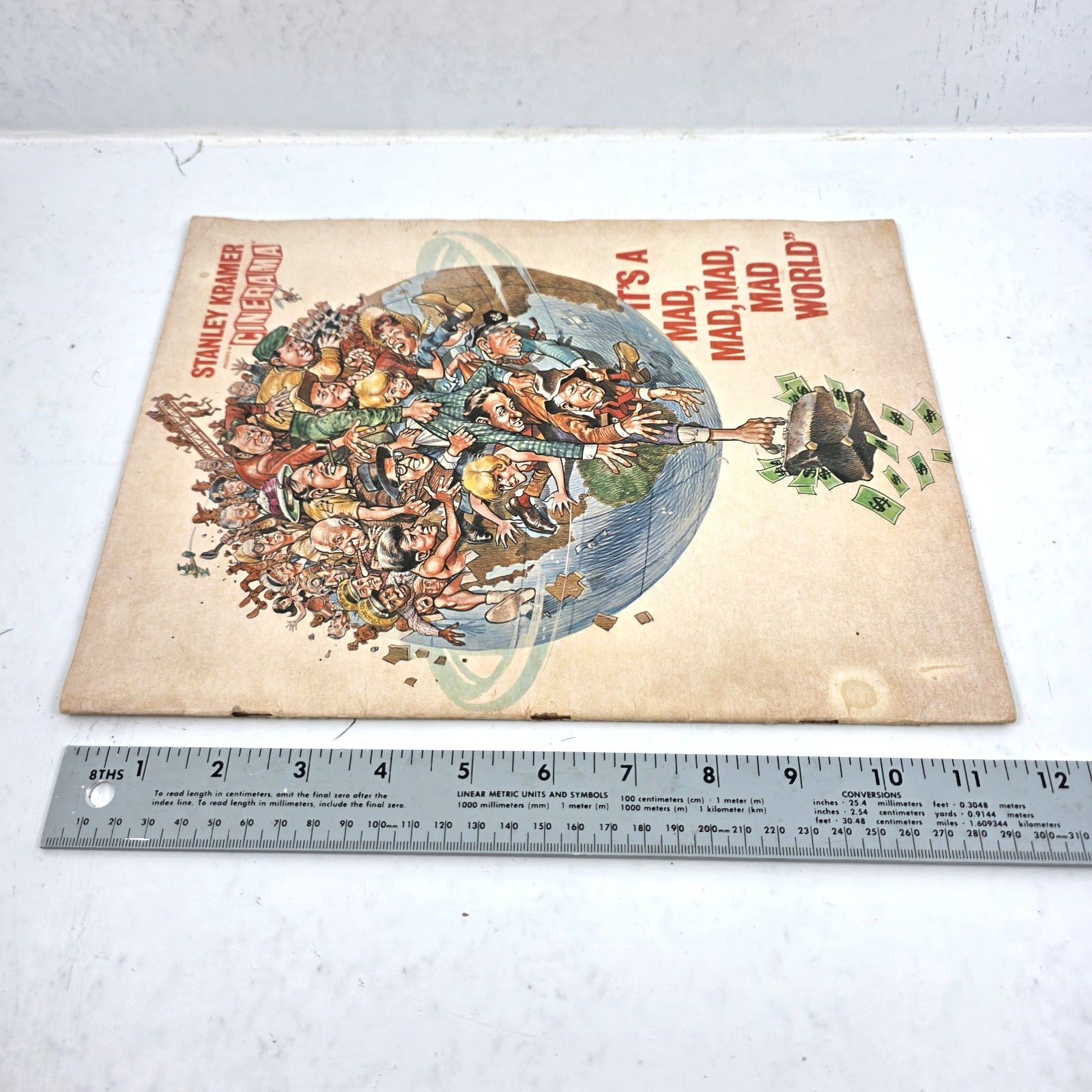 Vintage 1963 It’s a Mad Mad Mad Mad World Souvenir Booklet Program Poster Inside
