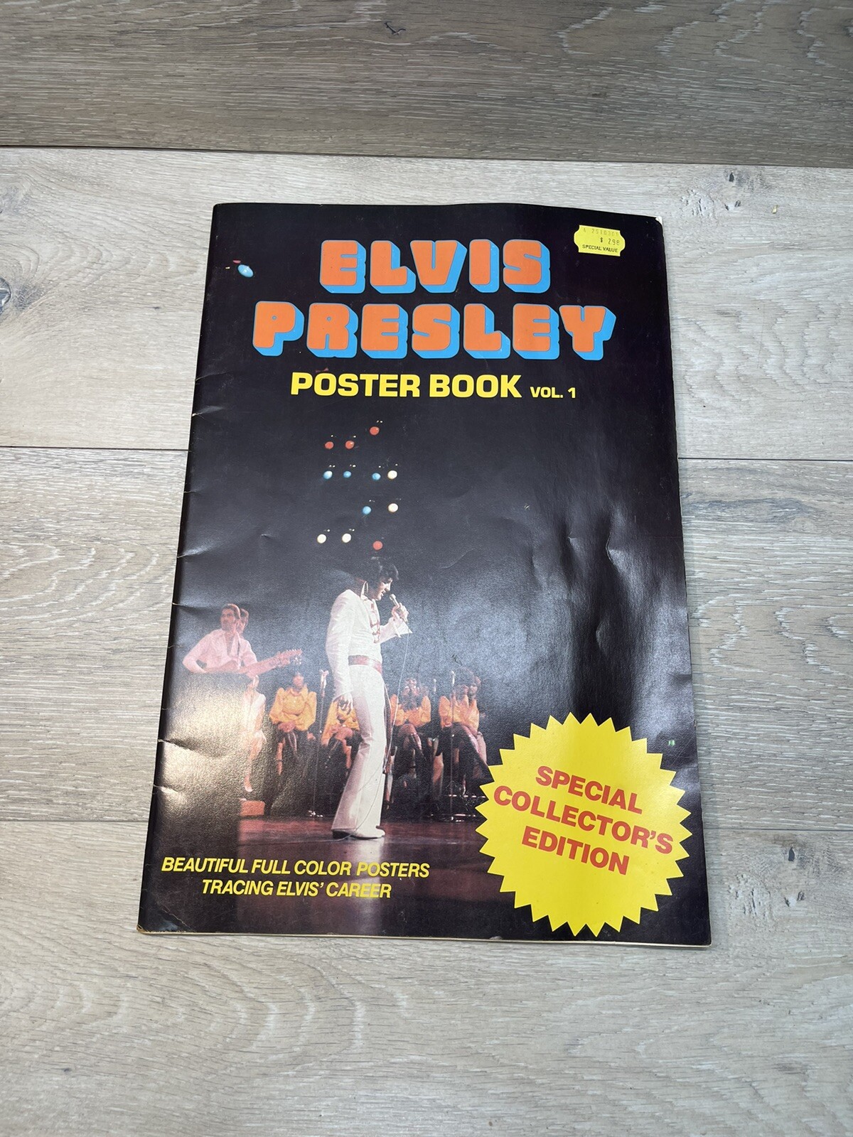 ELVIS PRESLEY Poster Picture Book 16.5 x 11 – Volume 1&2