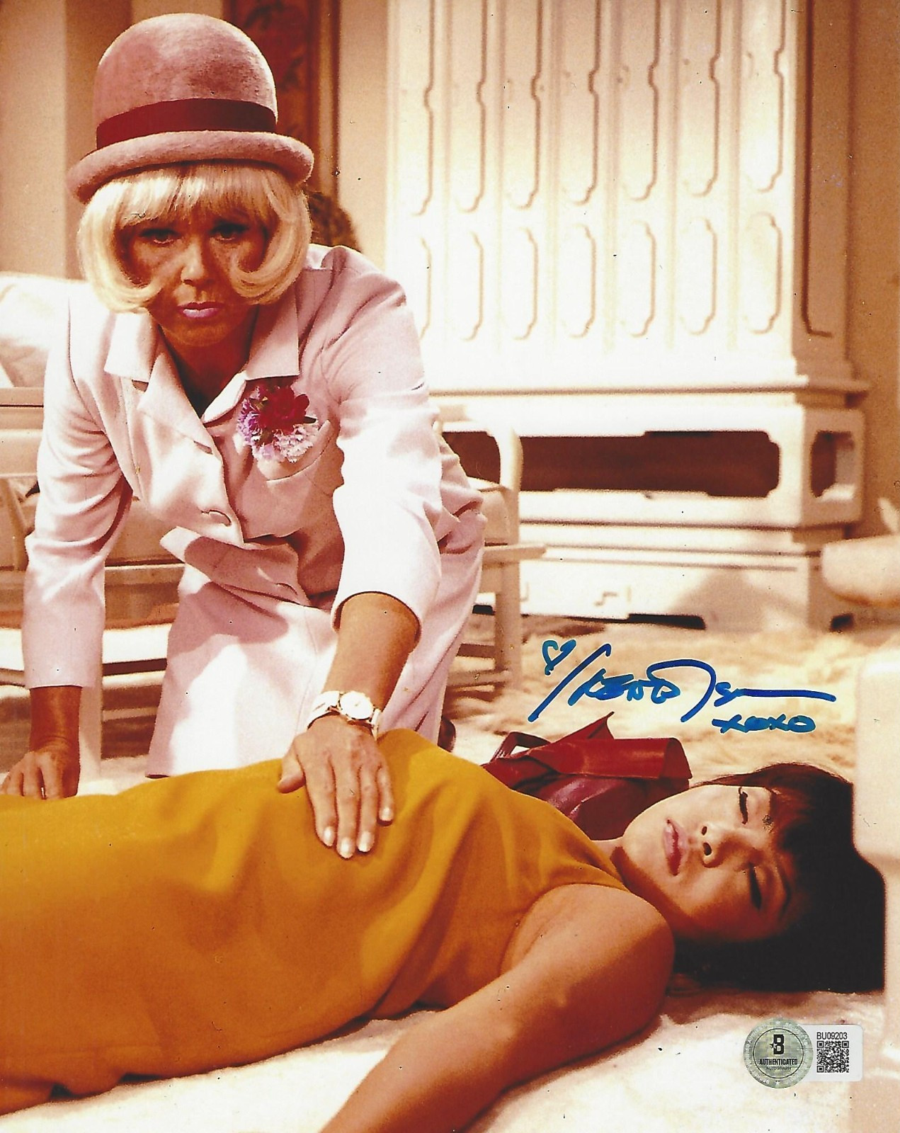 IRENE TSU SIGNED ‘CAPRICE’ SU LING 8×10 MOVIE PHOTO 2 ACTRESS BAS BECKETT COA
