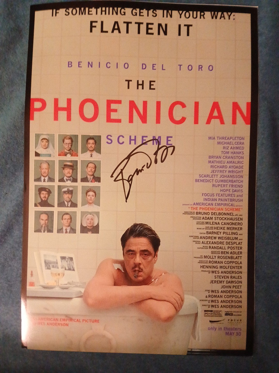 Benicio Del Toro Hand Signed 12×18 THE PHOENICIAN SCHEME Photo