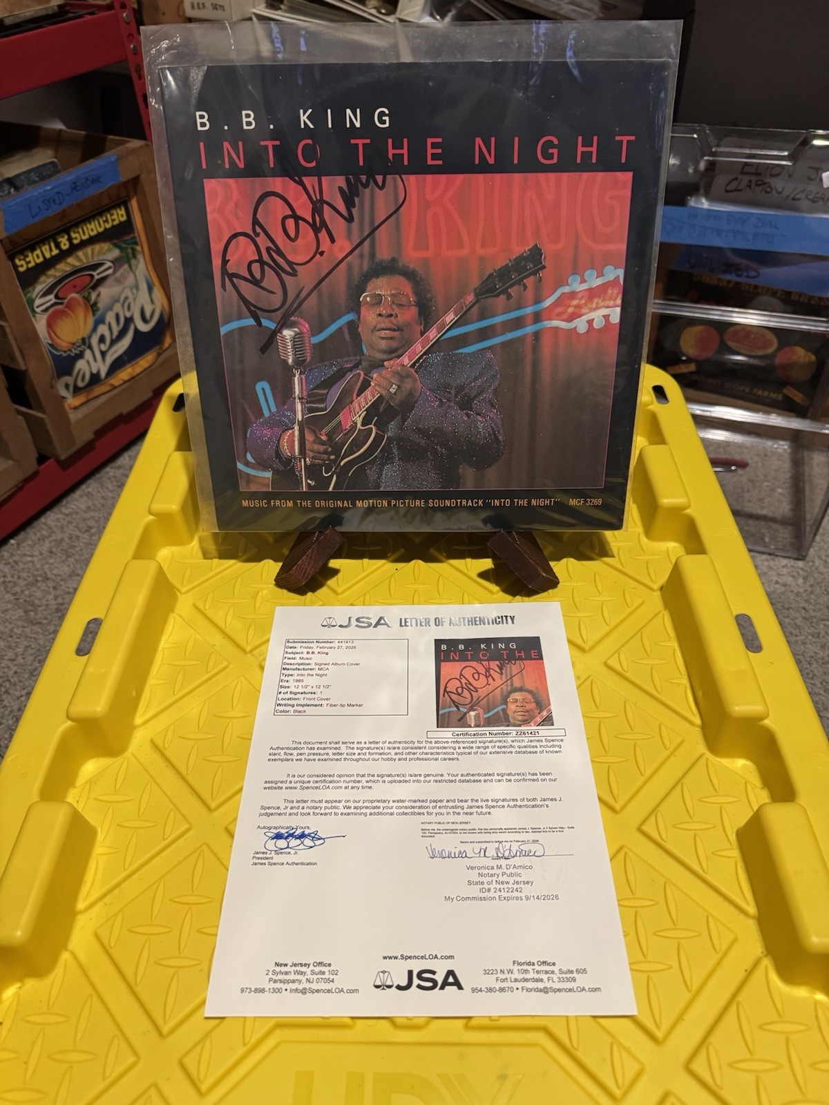 B.B. King Signed Into The Night LP Album Cover JSA LOA Blues Legend Autograph