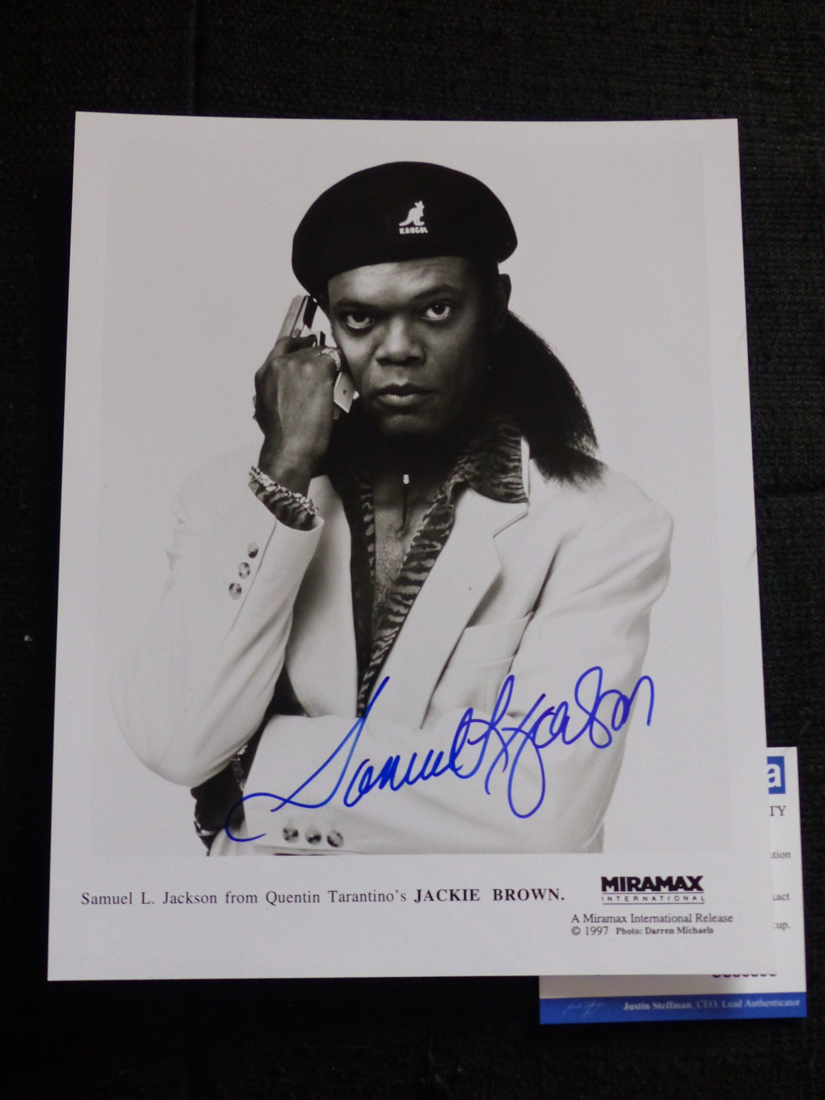 SAMUEL L. JACKSON signed Autograph 8×10 “JACKIE BROWN” Photo InPerson ACOA COA
