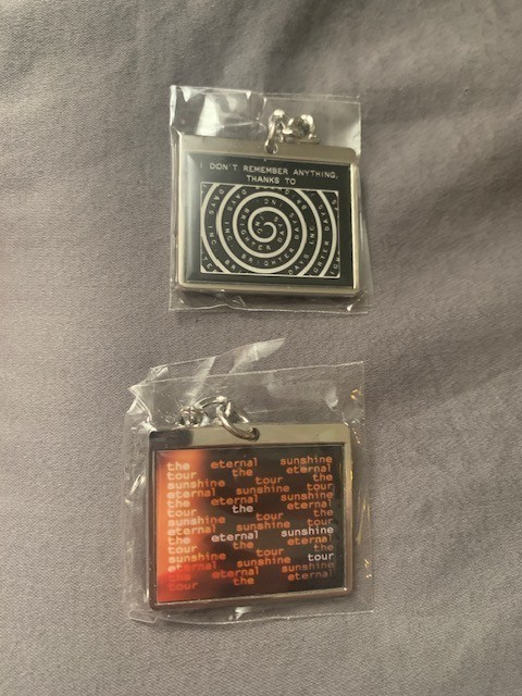 Ariana Grande The Eternal Sunshine Tour Brighter Days Inc TWO keychains SEALED