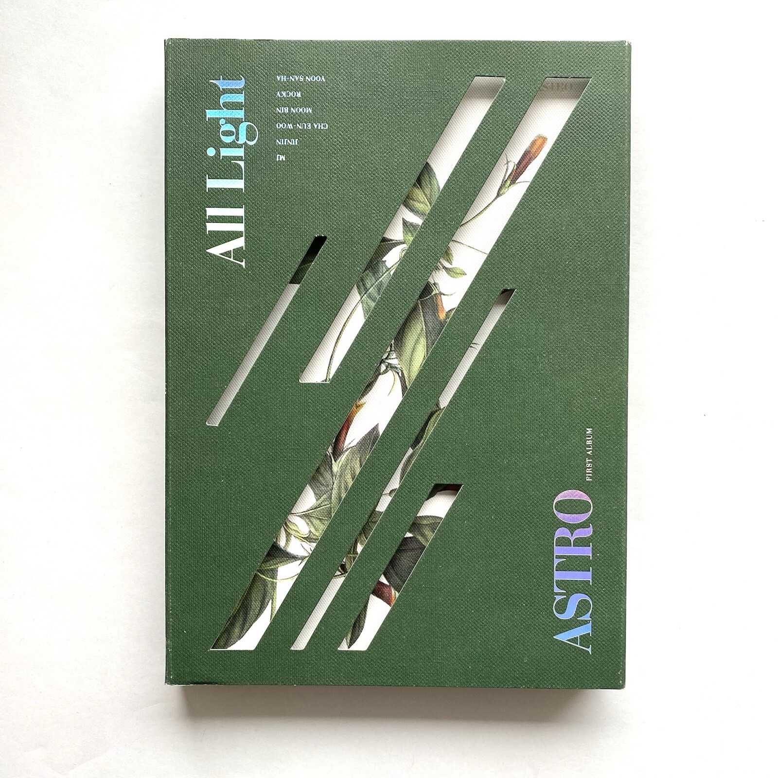 ASTRO KPOP “All Light” Debut Studio Album w/Inclusions & Photocards Aroha Robong