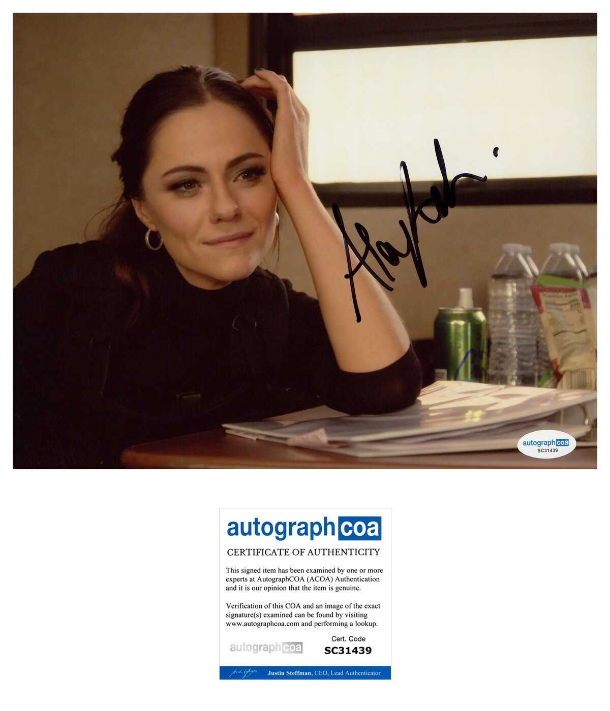 Alexandra Park ‘Everyone Is Doing Great’ Signed Autograph 8×10 Photo Andrea ACOA