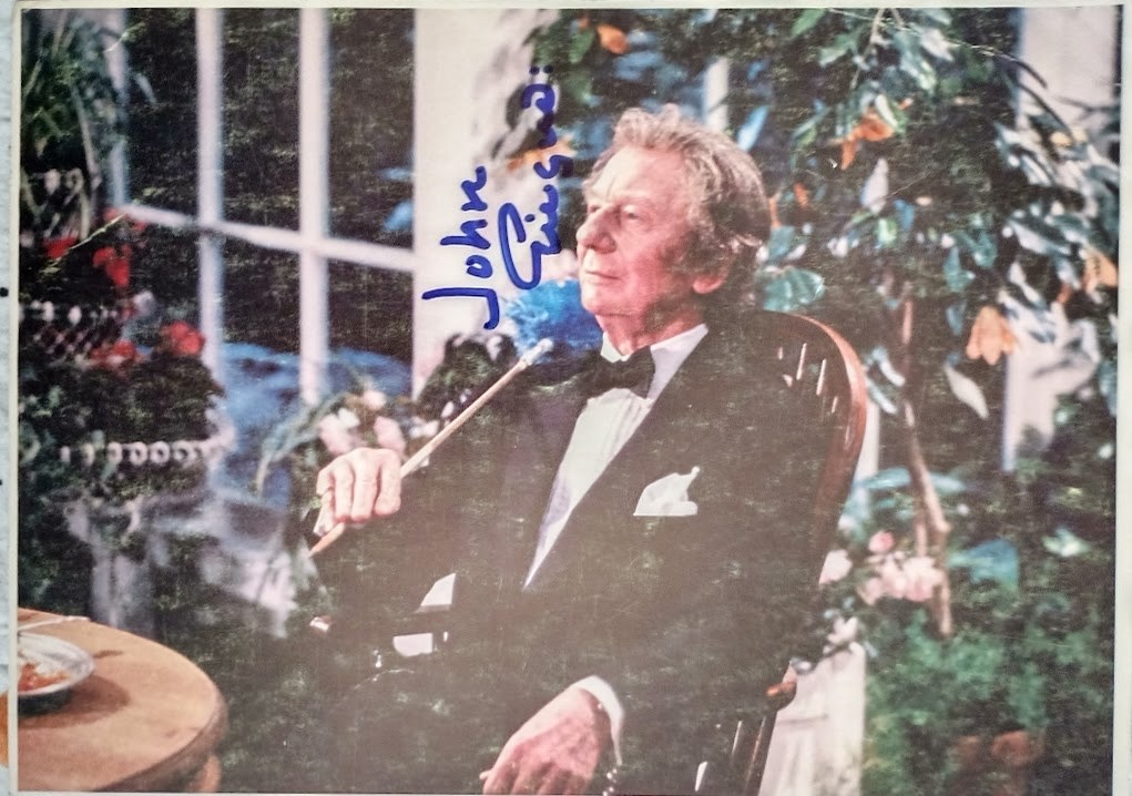 SIGNED 8×10 Vintage Original Press Photo of John Gielgud Shakespeare Ages of Man
