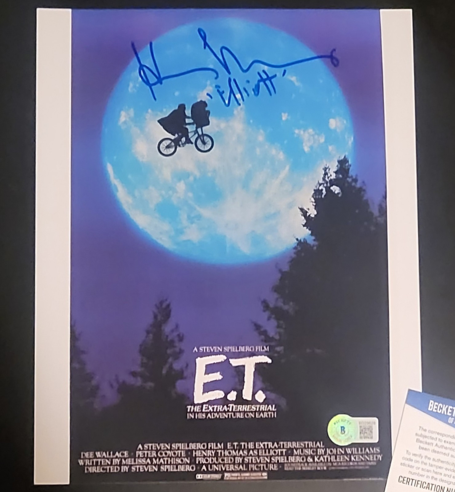 HENRY THOMAS E.T. MOVIE SIGNED AUTOGRAPHED 11X14 PHOTOGRAPH-BECKETT BAS COA