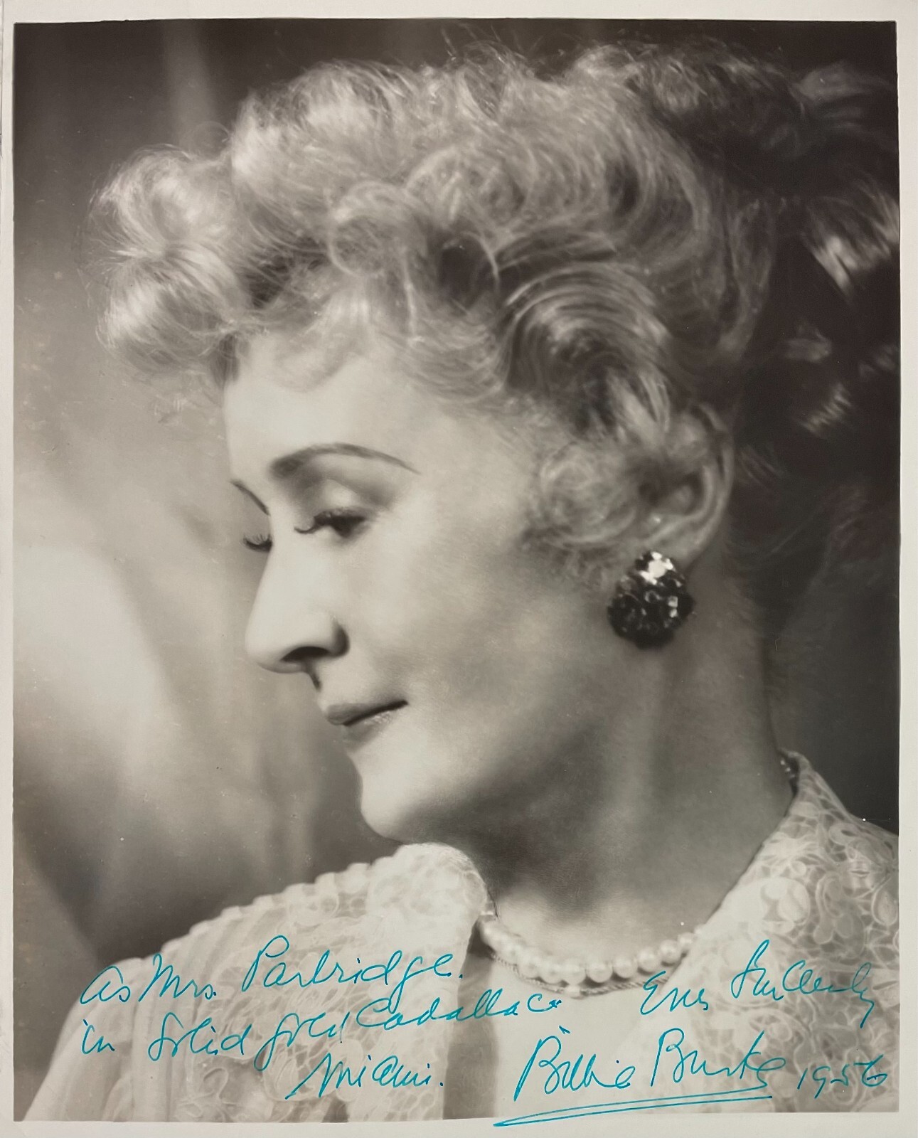 BILLIE BURKE Signed Autographed 8″ x 10″ PHOTO 1956 Wizard of OZ JSA CERTIFIED