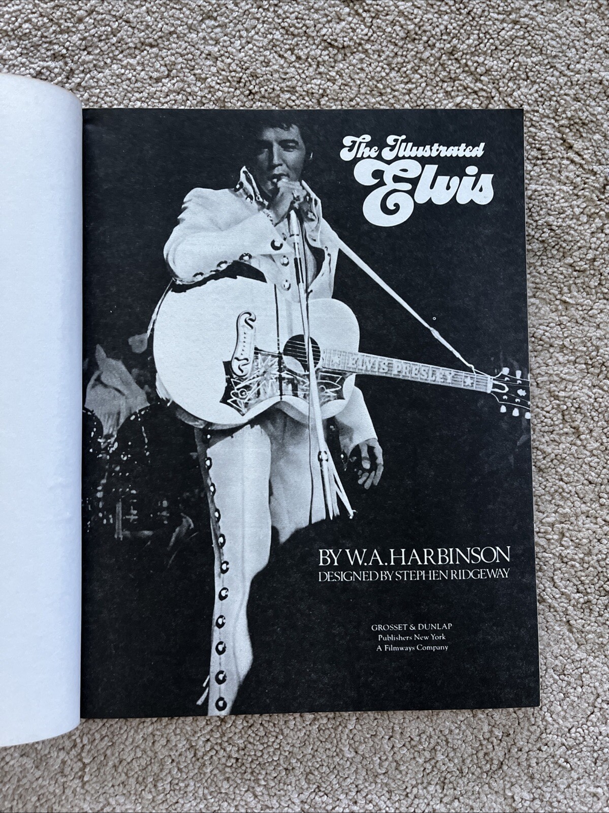 VINTAGE 1976 The Illustrated Elvis Presley Picture & Story Book W.A. Harbinson