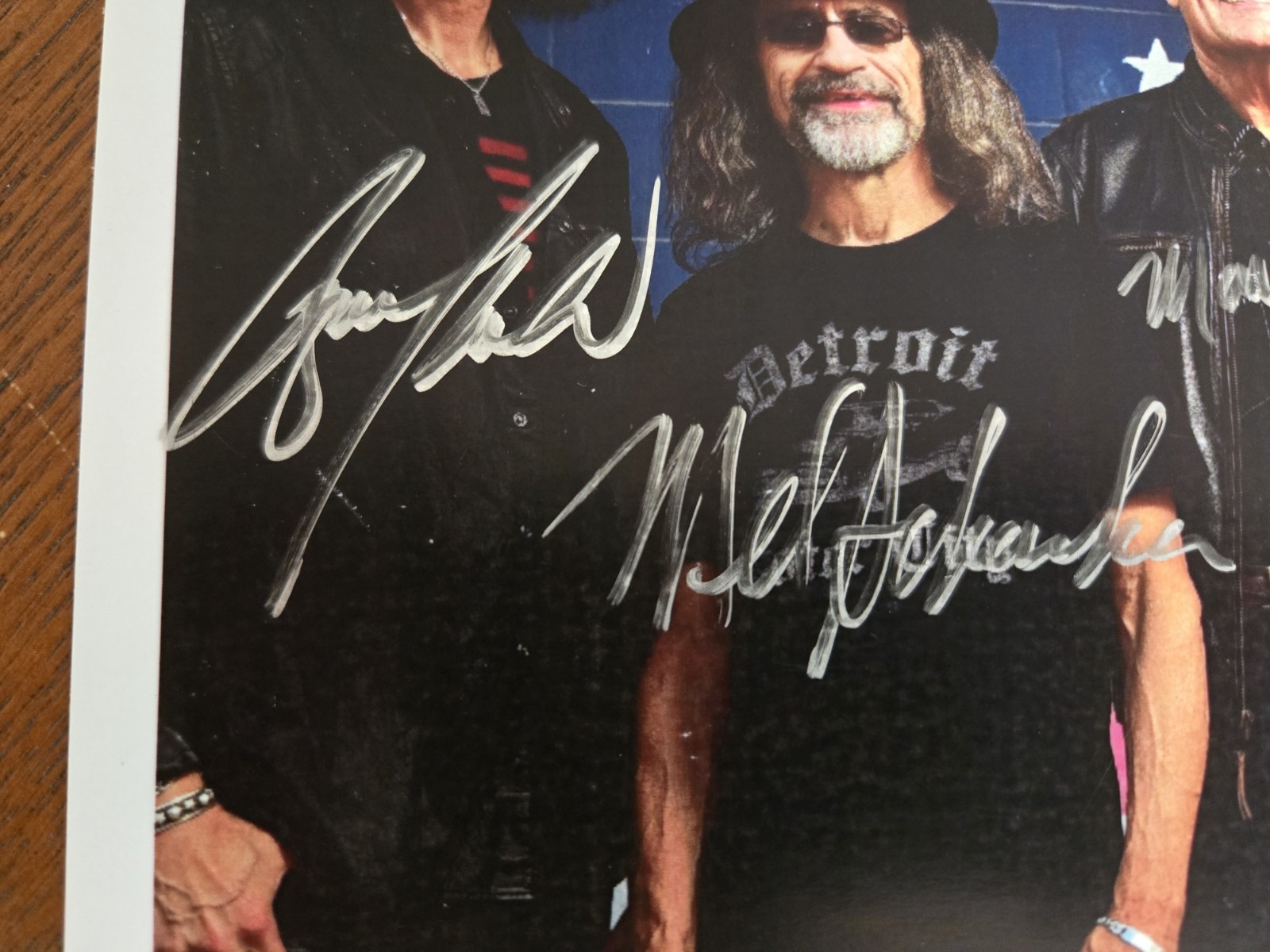 GRAND FUNK RAILROAD SIGNED AUTO 8.5″ X 11″ PHOTO FULL GROUP AUTOS