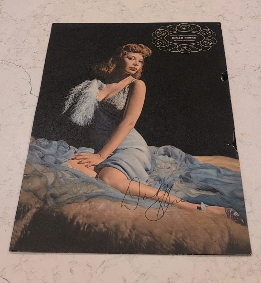 DINAH SHORE SIGNED GEORGE HURRELL PHOTOGRAPHY VINTAGE RARE PINUP POSTER 9.5″x13″
