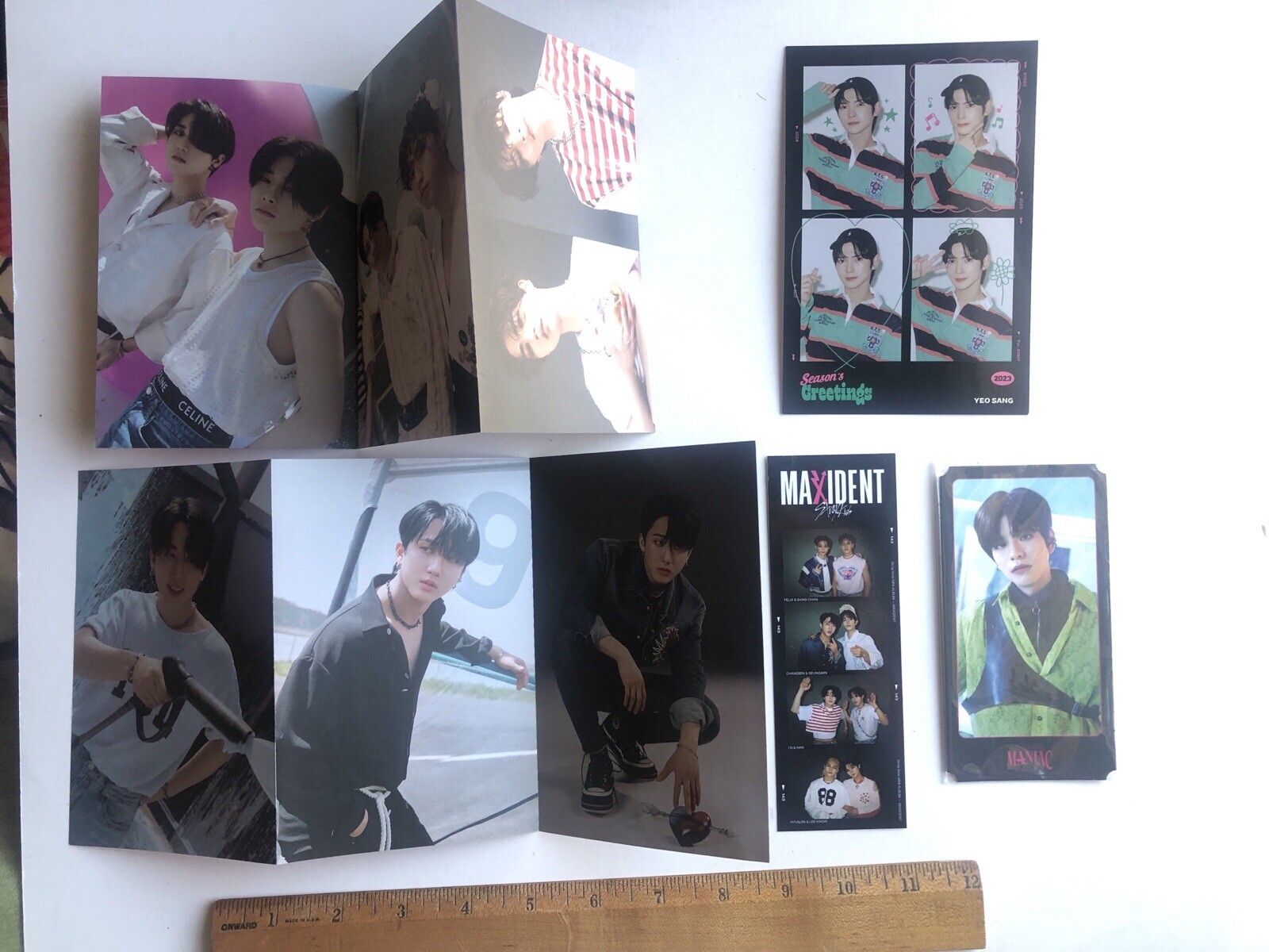 Maxident K-pop Popular Music Teen Girls Korean Music Lot & Yeo Sang