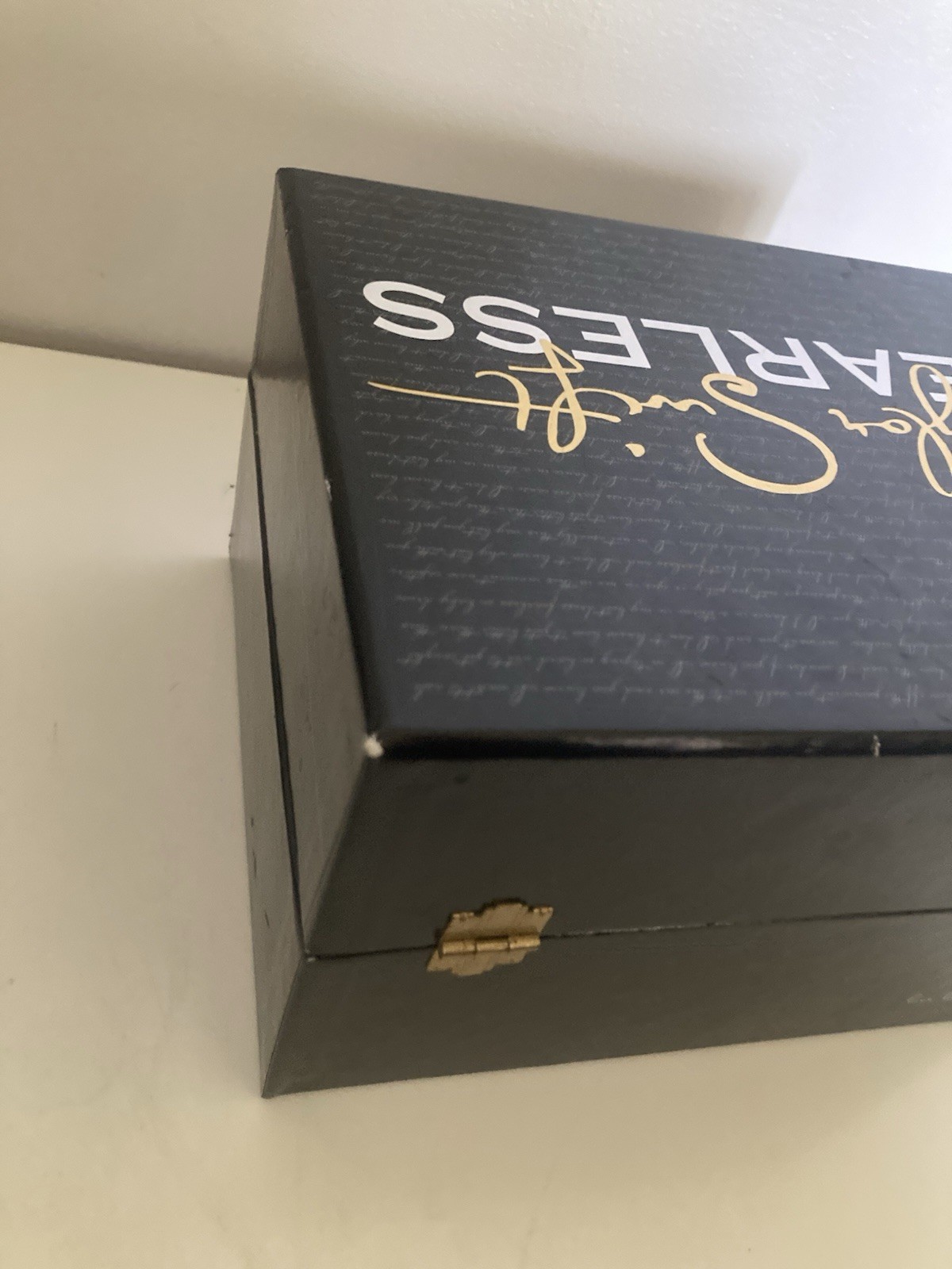 Taylor Swift Fearless Limited Edition Collectors Box (2008) Complete
