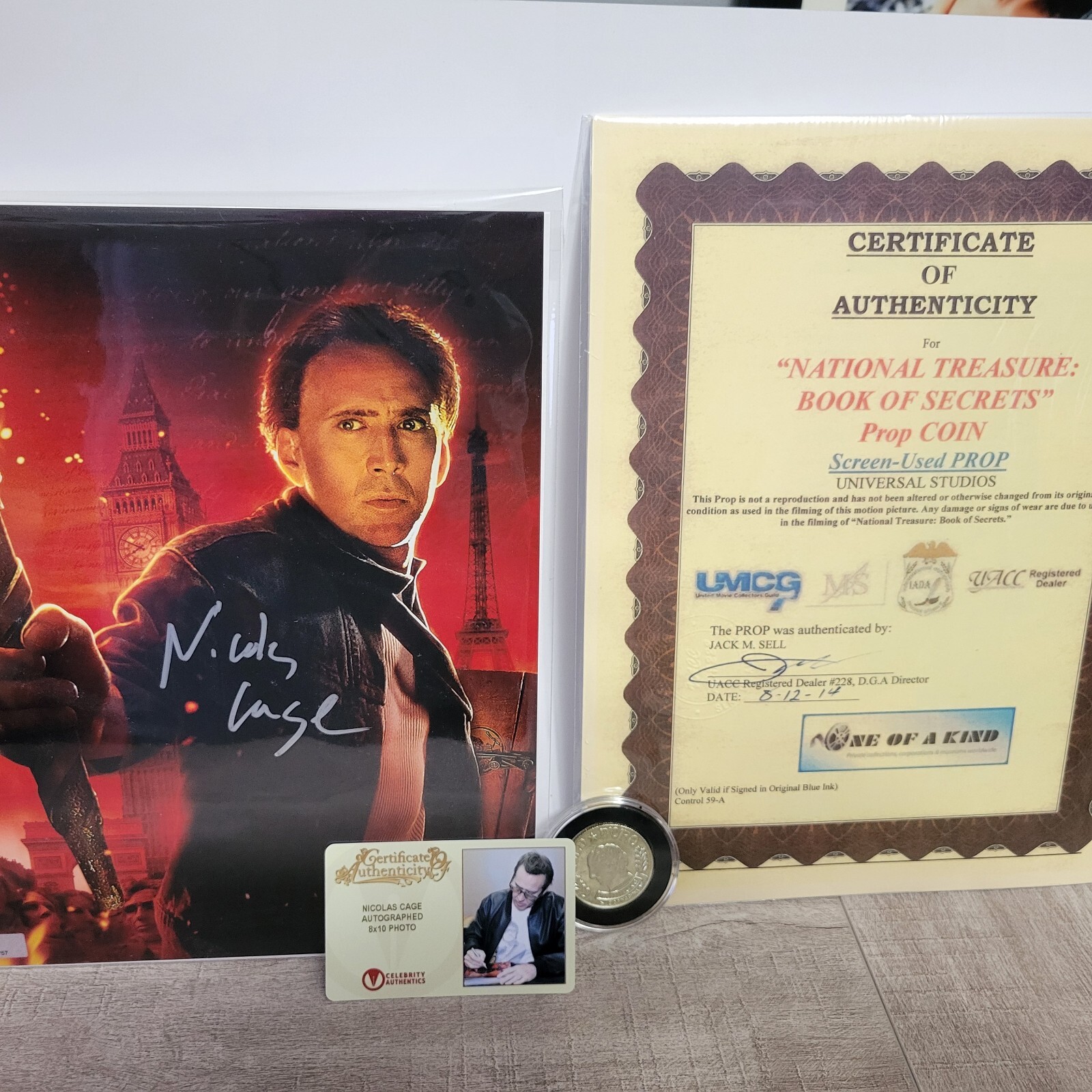 Nicolas Cage Signed 8×10 And Screen Used Coin National Treasure 2