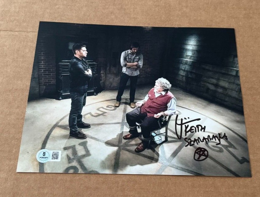 KEITH SZARABAJKA SIGNED SUPERNATURAL 8X10 PHOTO BECKETT COA AUTHENTIC