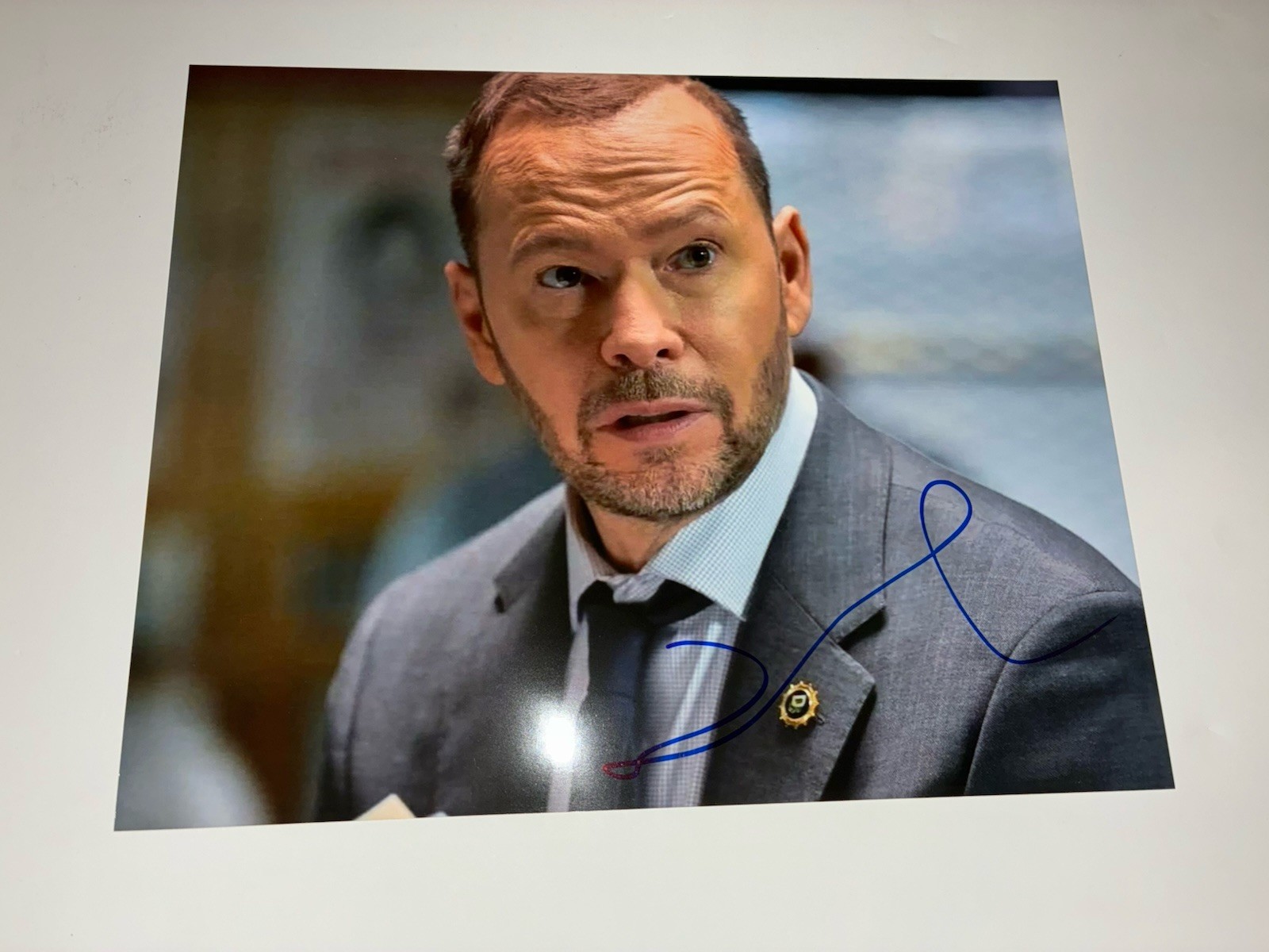 Donnie Wahlberg Blue Bloods Television Show Autograph 8×10 (proof photo) Signed