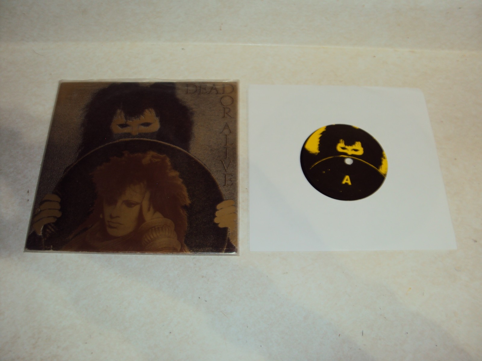 DEAD OR ALIVE NUMBER 11 ELEVEN NAMEGAME RARE UK 7″ VINYL SINGLE RECORD 45 1981
