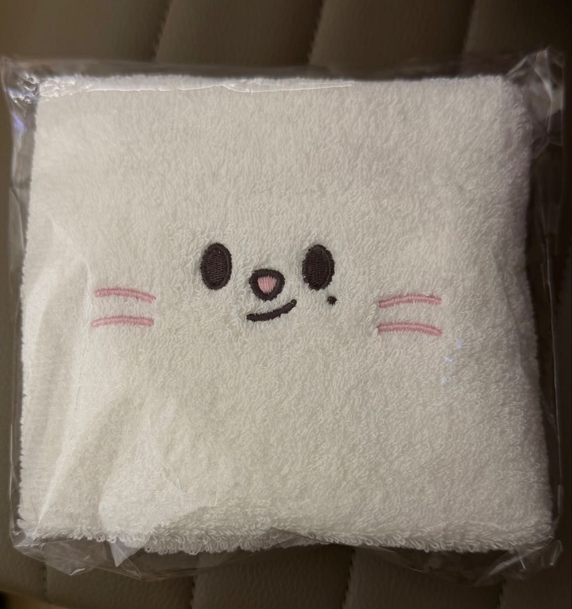 StrayKids Jinilet 6th Fan Meeting Towel 4/4 Authentic Collectible Limited