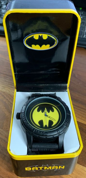 DC COMICS ACCUTIME BATMAN WATCH, NEW WITH CASE
