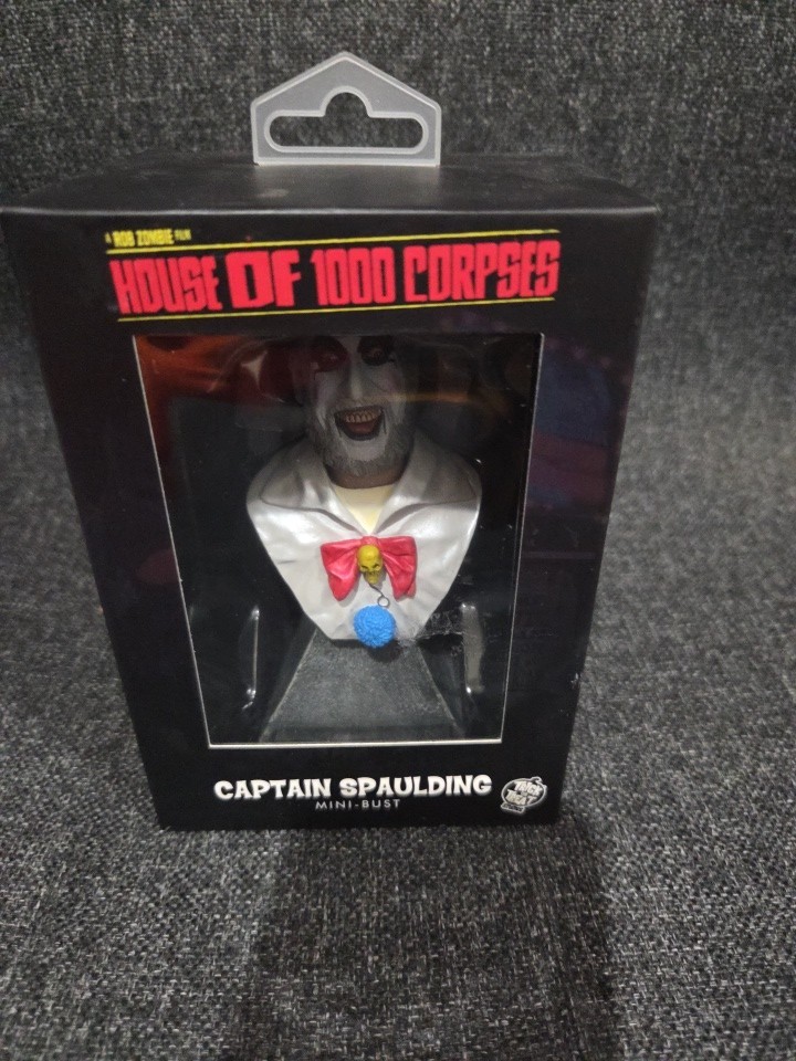 Captain Spaulding Mini Bust House of 1000 Corpses The Devils Rejects Rob Zombie