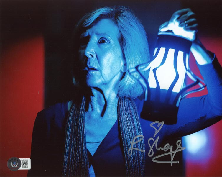 LIN SHAYE SIGNED AUTOGRAPHED 8×10 PHOTO HORROR SCREAM QUEEN ICON BECKETT BAS