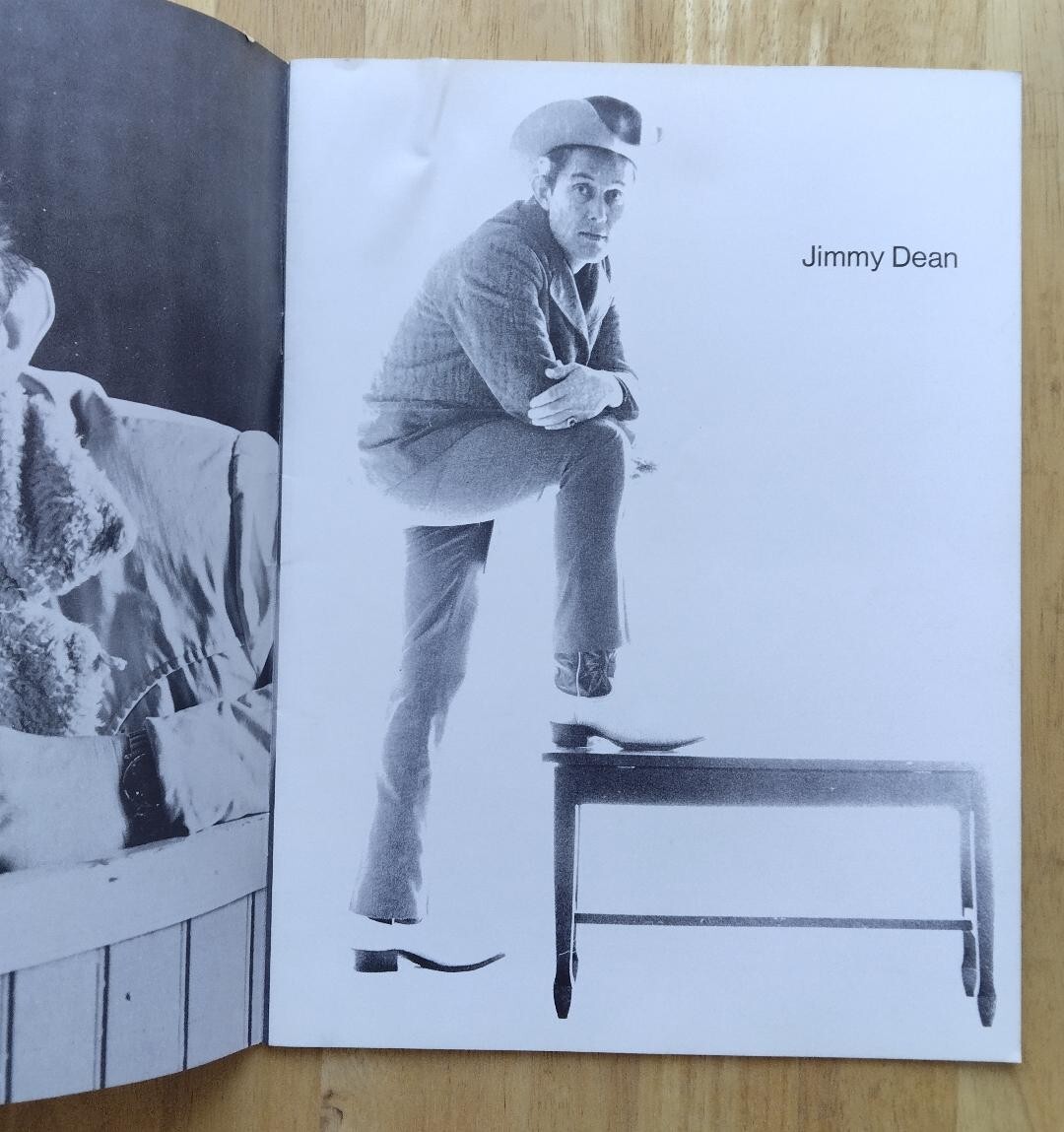 Jimmy Dean 1966 Souvenir Concert Program & Flyer – 3/20/66