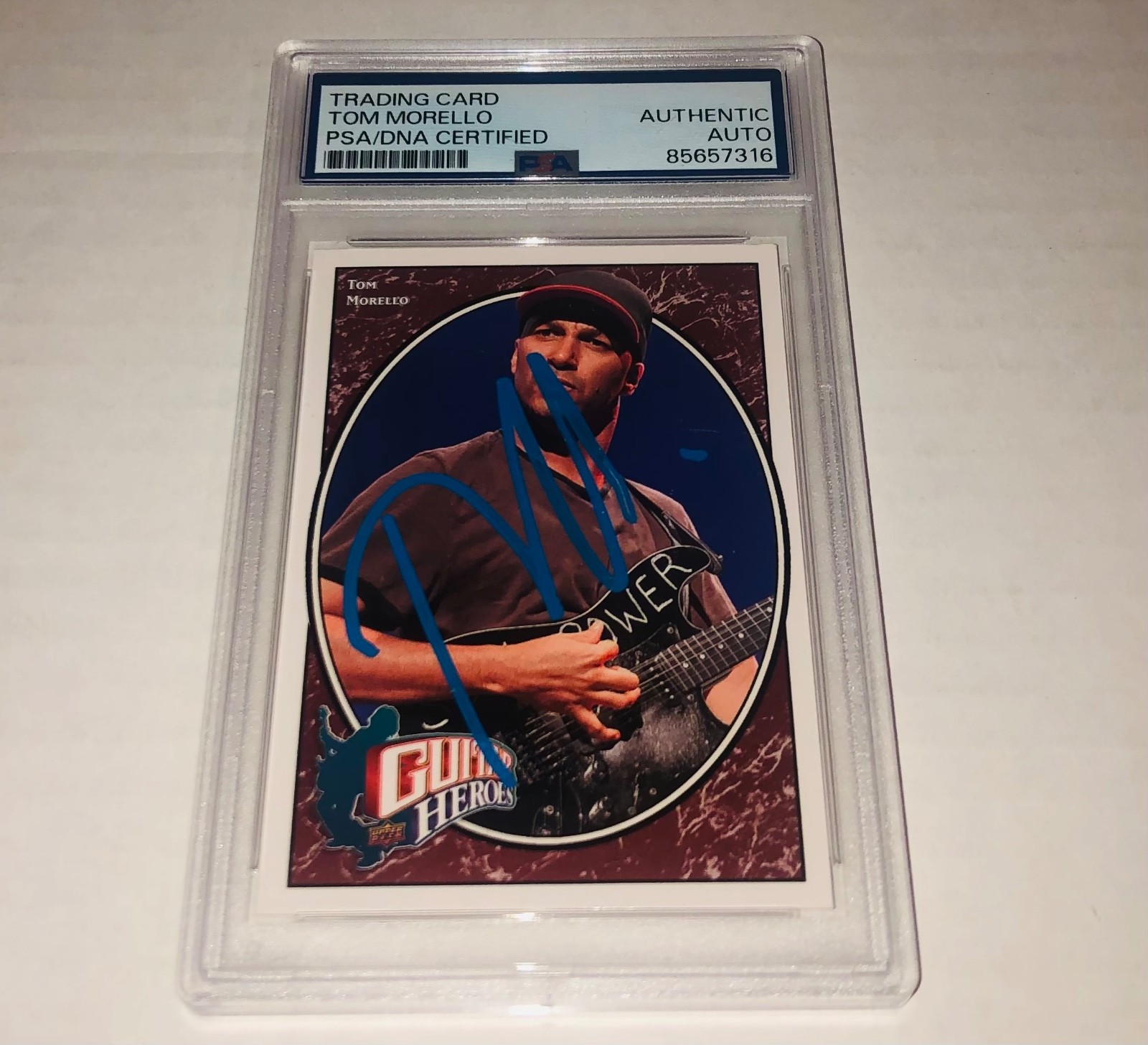 Tom Morello Rage Against The Machine 2008 UD Guitar Heroes Signed Card Beckett