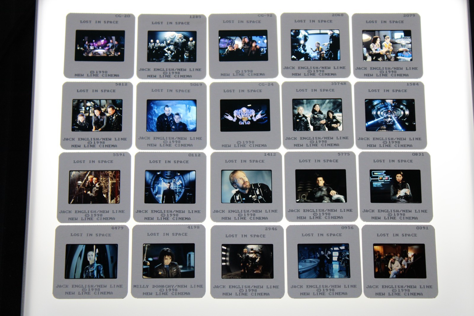 LOST IN SPACE – 20 press kit slides Gary Oldman Heather Graham Matt LeBlanc