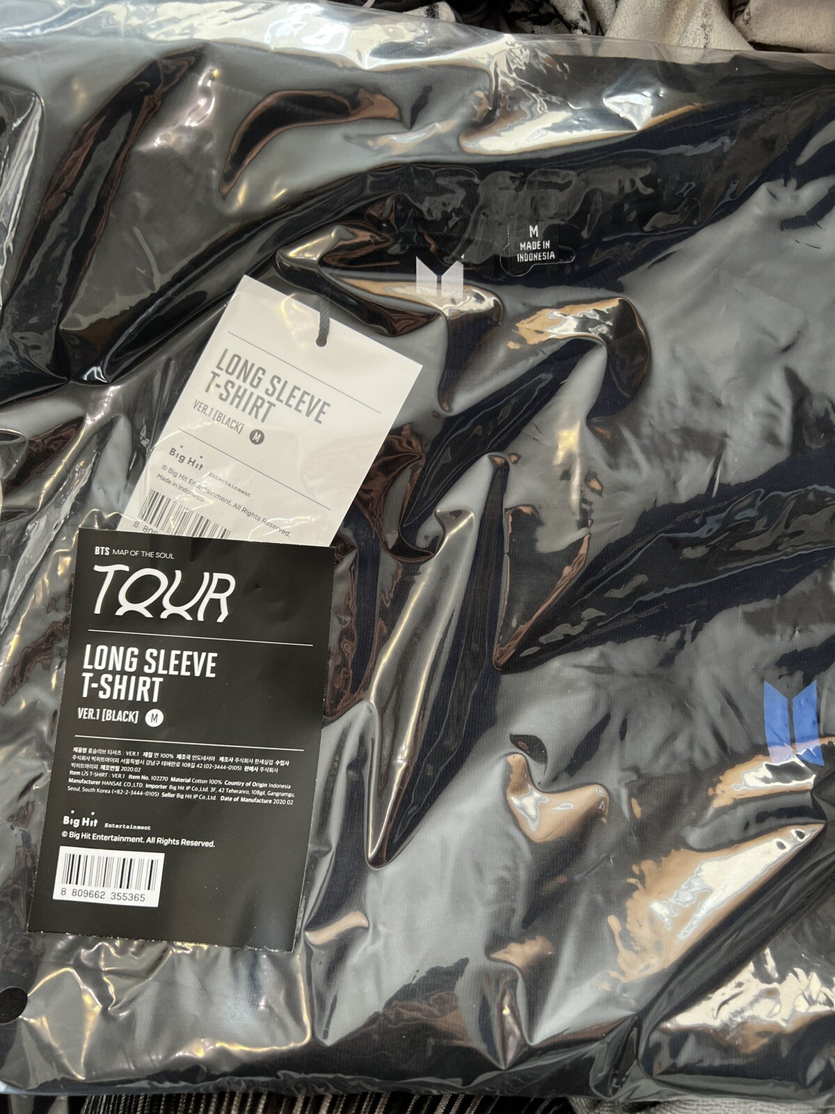 Official BTS 💜Map of the Soul Tour L /S Ver. 1 Black M