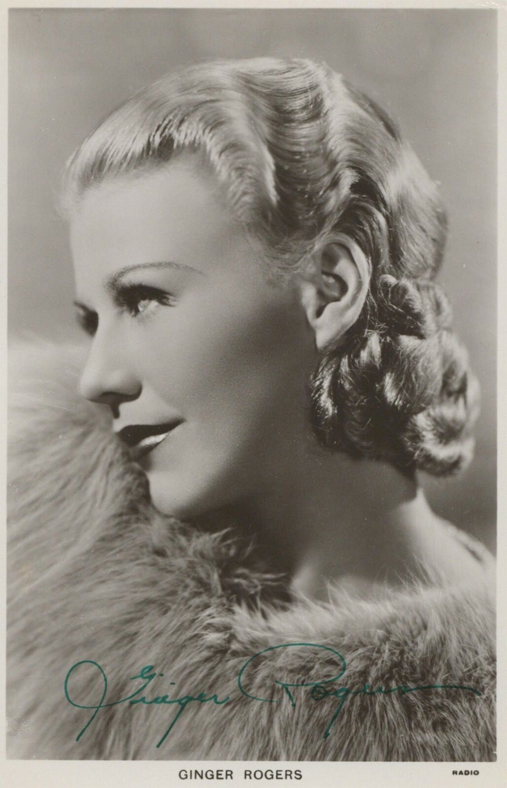 Ginger Rogers photo w/reproduction signature archival quality