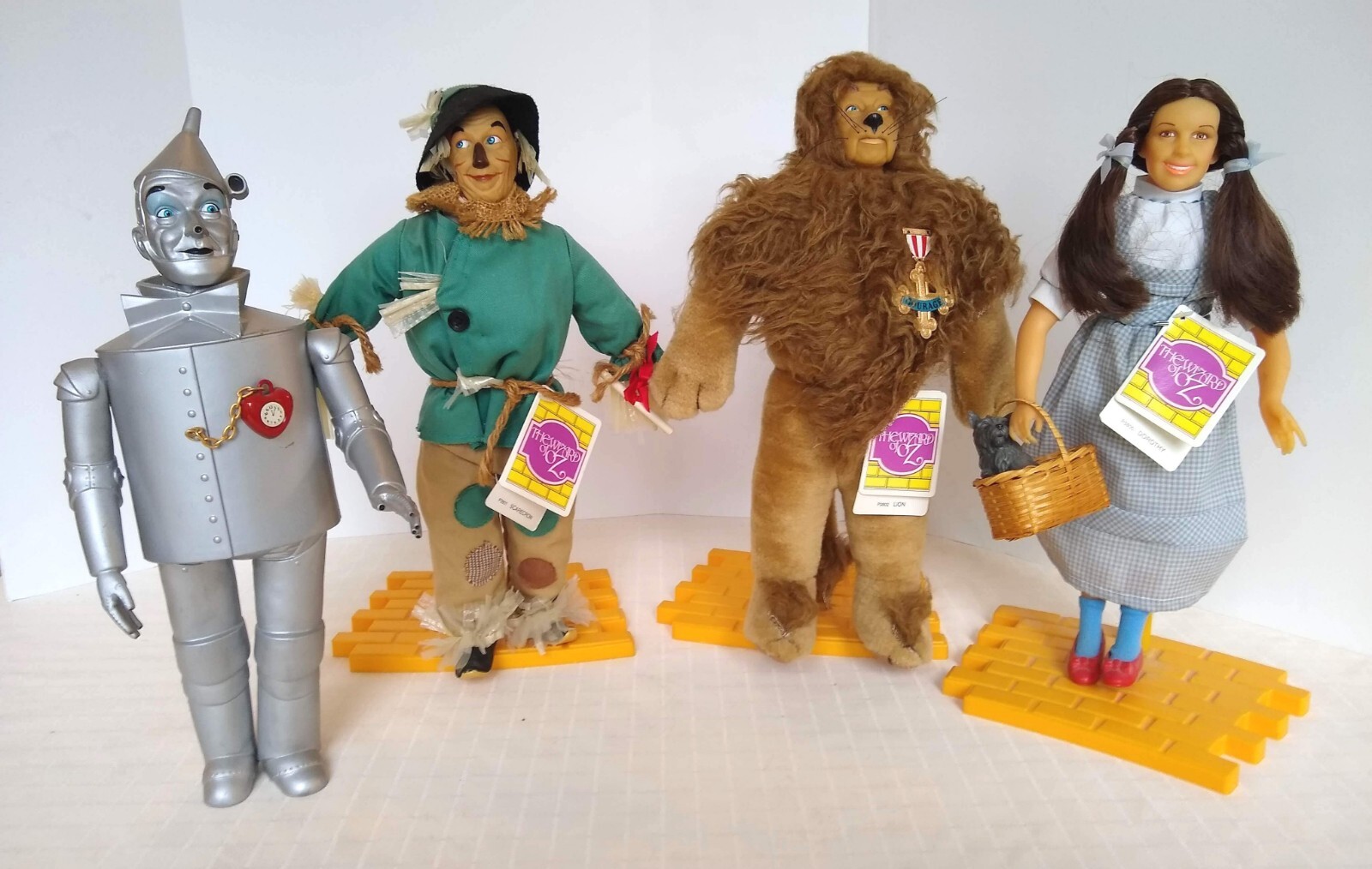 Wizard of Oz 4 Dolls w Yellow Brick Road Stands (3) Hamilton Gifts 14” Vintage
