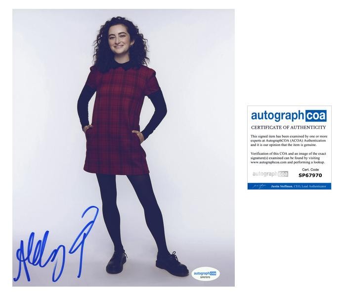 Abby Quinn “Mad About You” AUTOGRAPH Signed ‘Mabel Buchman’ 8×10 Photo ACOA