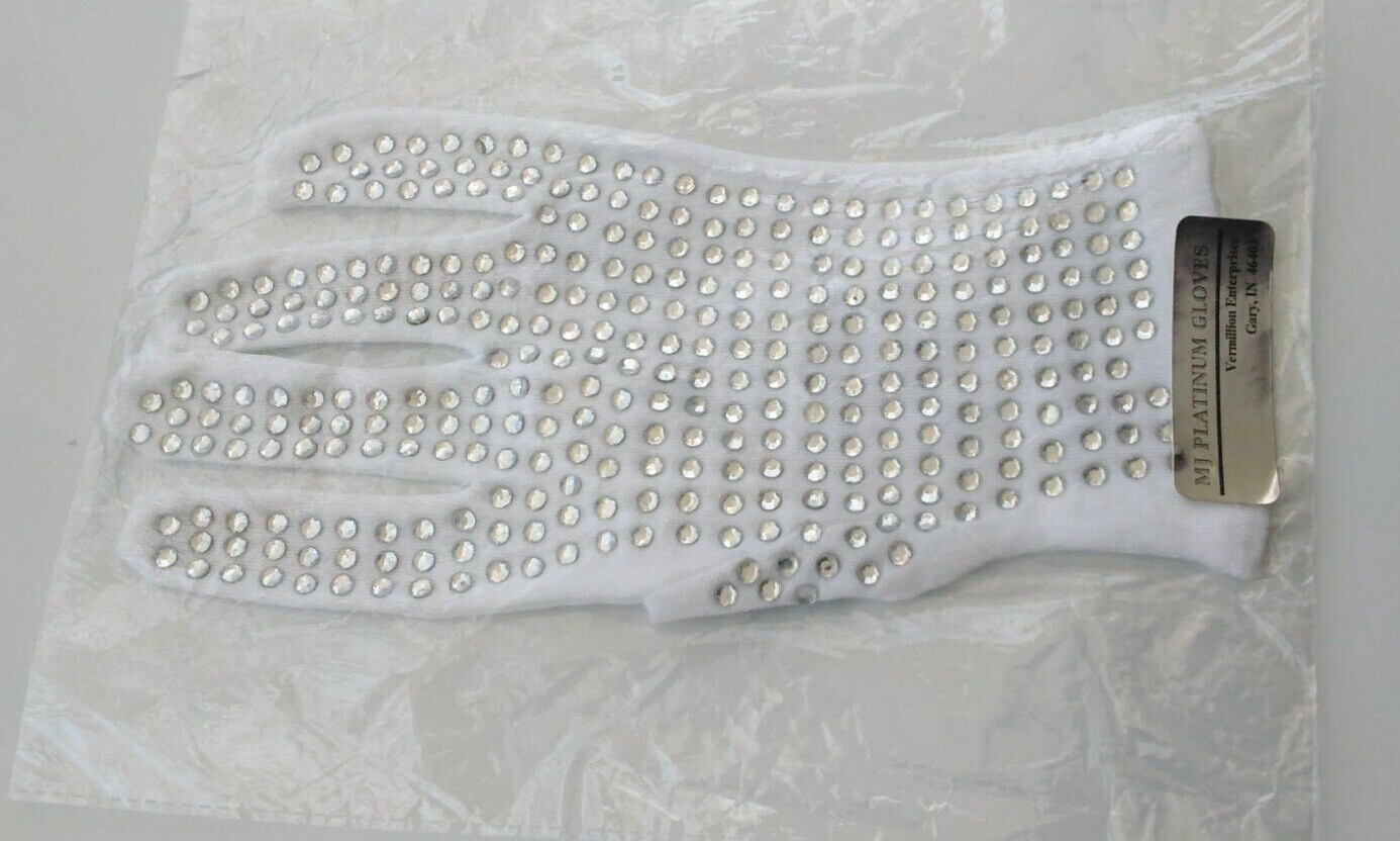 Michael Jackson Crystal Rhinestone Glove – Billie Jean Motown 25 Costume Replica