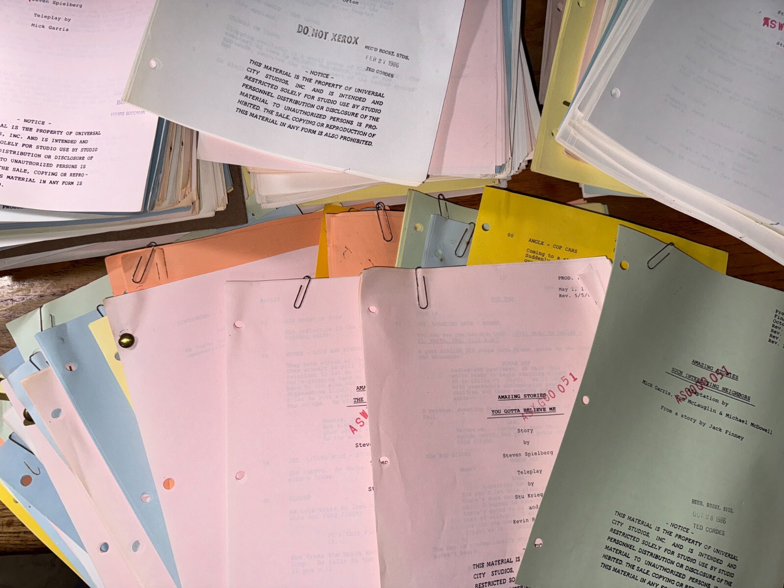 AMAZING TV SCRIPT FIND: Steven Spielberg’s 1985 AMAZING STORIES Pick Your Fave!